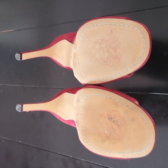 Vince Camuto gorgeous booties. - Picture 5 of 5